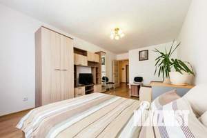 1-к квартира, посуточно, 45м2, 1/1 этаж