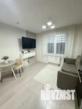 2-к квартира, посуточно, 40м2, 25/25 этаж