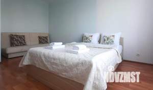 1-к квартира, посуточно, 42м2, 1/1 этаж