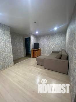 2-к квартира, посуточно, 42м2, 2/5 этаж