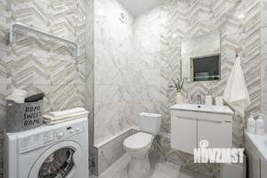Студия квартира, посуточно, 28м2, 10/24 этаж