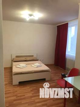 1-к квартира, посуточно, 55м2, 6/10 этаж