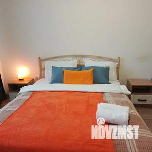 2-к квартира, посуточно, 80м2, 1/18 этаж