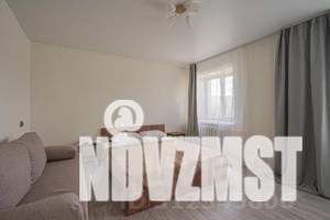 1-к квартира, посуточно, 46м2, 3/5 этаж