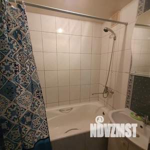 2-к квартира, посуточно, 48м2, 1/10 этаж