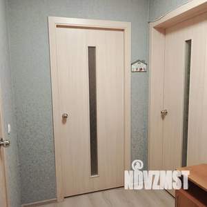 1-к квартира, посуточно, 38м2, 1/18 этаж