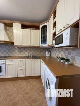 2-к квартира, посуточно, 60м2, 1/1 этаж