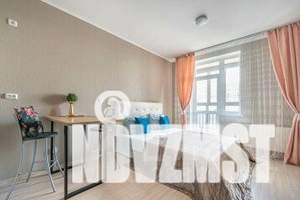 1-к квартира, посуточно, 35м2, 18/25 этаж