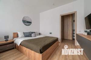 1-к квартира, посуточно, 42м2, 10/18 этаж