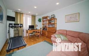 4-к квартира, на длительный срок, 145м2, 2/8 этаж