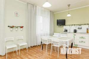 2-к квартира, посуточно, 68м2, 2/25 этаж