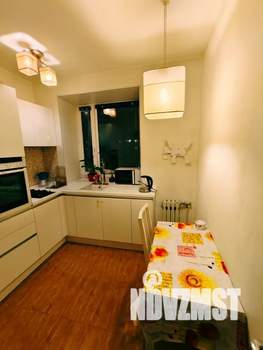 1-к квартира, посуточно, 35м2, 5/5 этаж