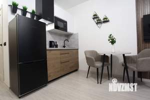 Студия квартира, посуточно, 25м2, 23/28 этаж