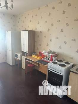 1-к квартира, посуточно, 39м2, 13/24 этаж