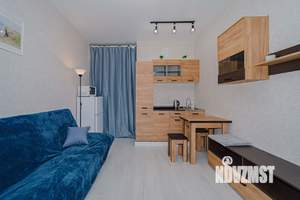 Студия квартира, посуточно, 19м2, 1/25 этаж