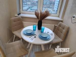 Студия квартира, посуточно, 28м2, 6/17 этаж
