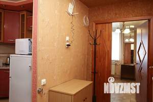 1-к квартира, посуточно, 35м2, 11/12 этаж