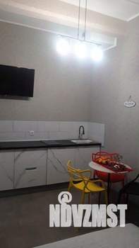 1-к квартира, посуточно, 27м2, 1/1 этаж