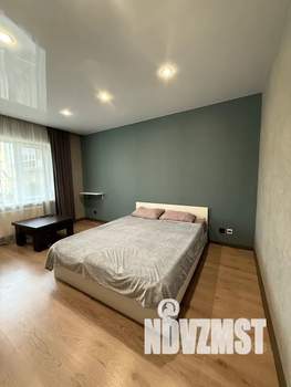 1-к квартира, посуточно, 36м2, 1/3 этаж