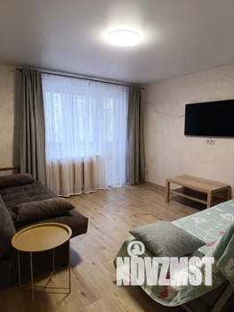 2-к квартира, посуточно, 43м2, 5/5 этаж