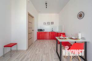 1-к квартира, посуточно, 43м2, 1/1 этаж