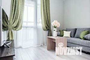 2-к квартира, посуточно, 50м2, 3/33 этаж