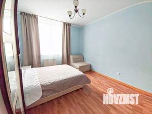 2-к квартира, посуточно, 75м2, 1/1 этаж
