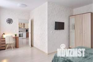 1-к квартира, посуточно, 43м2, 11/16 этаж