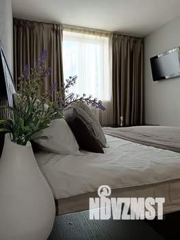 1-к квартира, посуточно, 38м2, 4/16 этаж