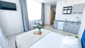 Студия квартира, посуточно, 30м2, 27/28 этаж