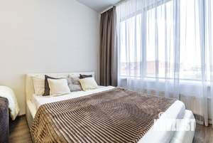 Студия квартира, посуточно, 38м2, 4/15 этаж