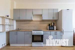 3-к квартира, посуточно, 65м2, 1/25 этаж