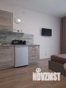 Студия квартира, посуточно, 25м2, 9/18 этаж
