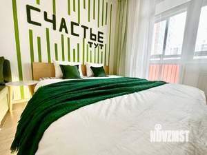 Студия квартира, посуточно, 33м2, 16/25 этаж