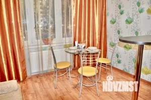 1-к квартира, посуточно, 50м2, 2/11 этаж