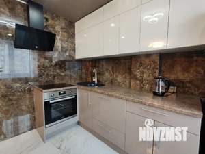 Студия квартира, посуточно, 35м2, 5/10 этаж