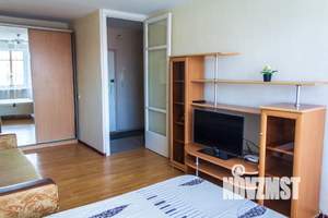 1-к квартира, посуточно, 45м2, 5/10 этаж