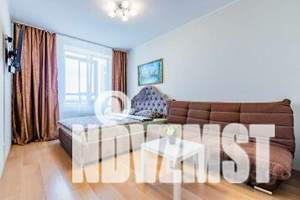 3-к квартира, посуточно, 65м2, 1/25 этаж