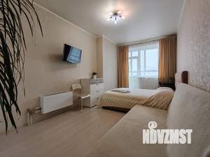 1-к квартира, посуточно, 45м2, 3/32 этаж