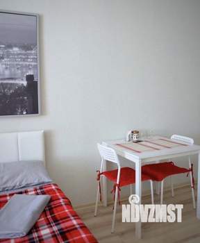 1-к квартира, посуточно, 28м2, 1/1 этаж