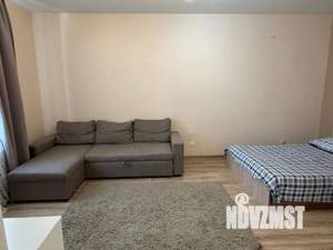 1-к квартира, посуточно, 42м2, 7/25 этаж