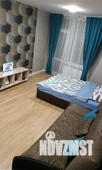 Студия квартира, посуточно, 36м2, 25/25 этаж