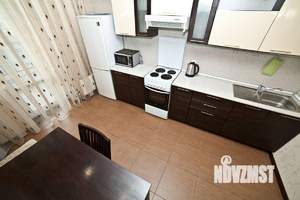 1-к квартира, посуточно, 38м2, 1/1 этаж