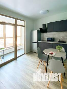 Студия квартира, посуточно, 34м2, 5/21 этаж