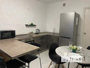 1-к квартира, посуточно, 31м2, 18/18 этаж
