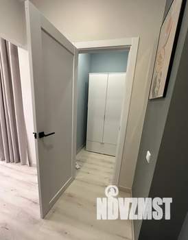 Студия квартира, посуточно, 33м2, 16/32 этаж