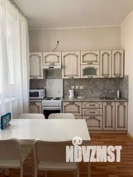 1-к квартира, посуточно, 49м2, 17/25 этаж