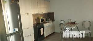 Студия квартира, посуточно, 40м2, 11/16 этаж