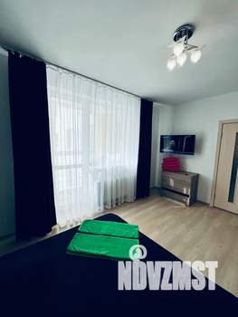 1-к квартира, посуточно, 40м2, 10/19 этаж