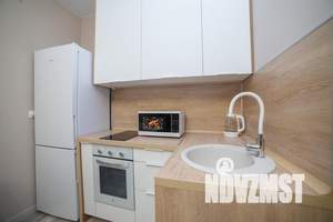 2-к квартира, посуточно, 40м2, 11/21 этаж